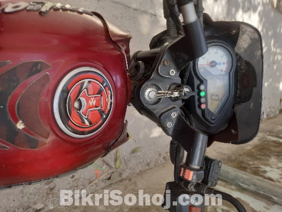 Pulsar 150